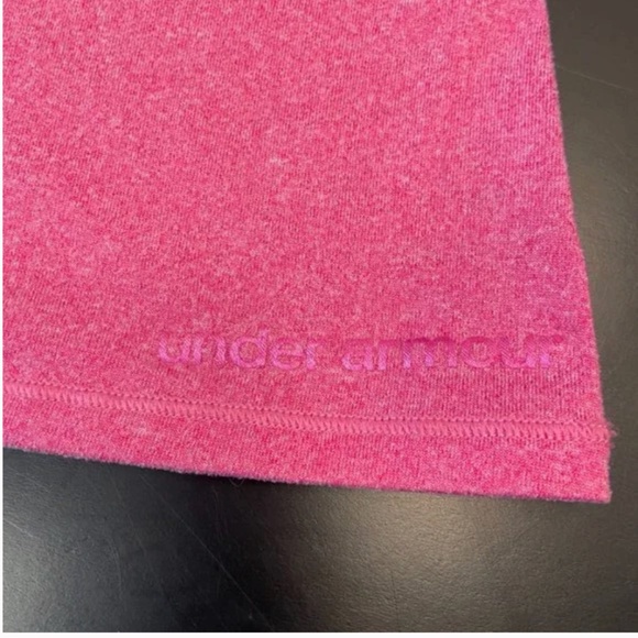 2 Under Armour Heat Gear Tank Tops - Size Medium - Picture 6 of 11